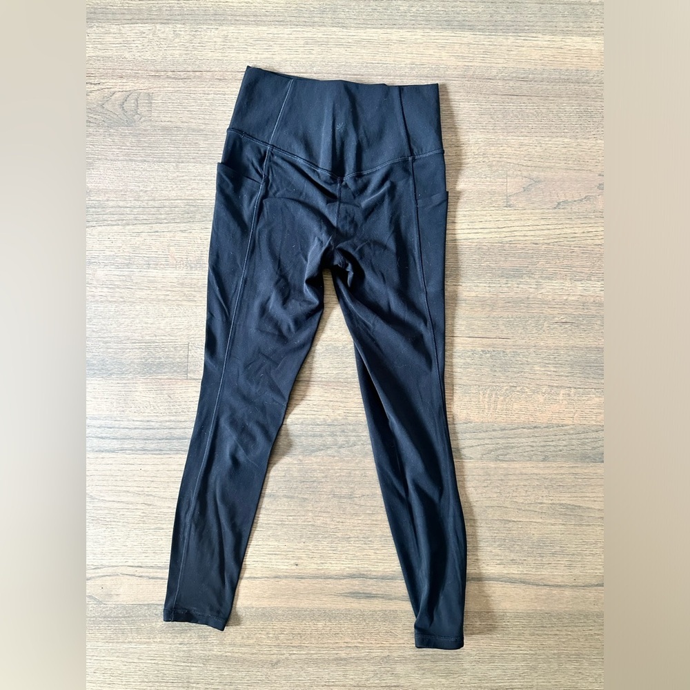 Athleta Salutation Stash Pocket II Tight-Black-Size Small-#599749-00